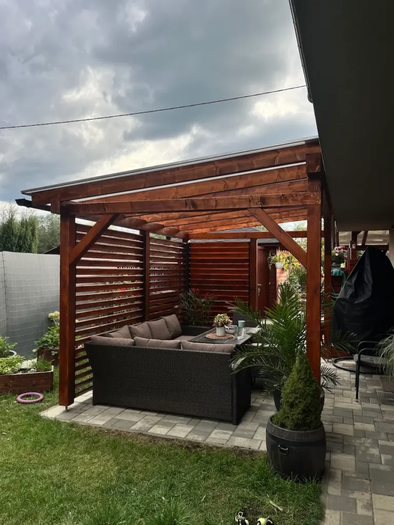 Zahradní dřevěná pergola na míru